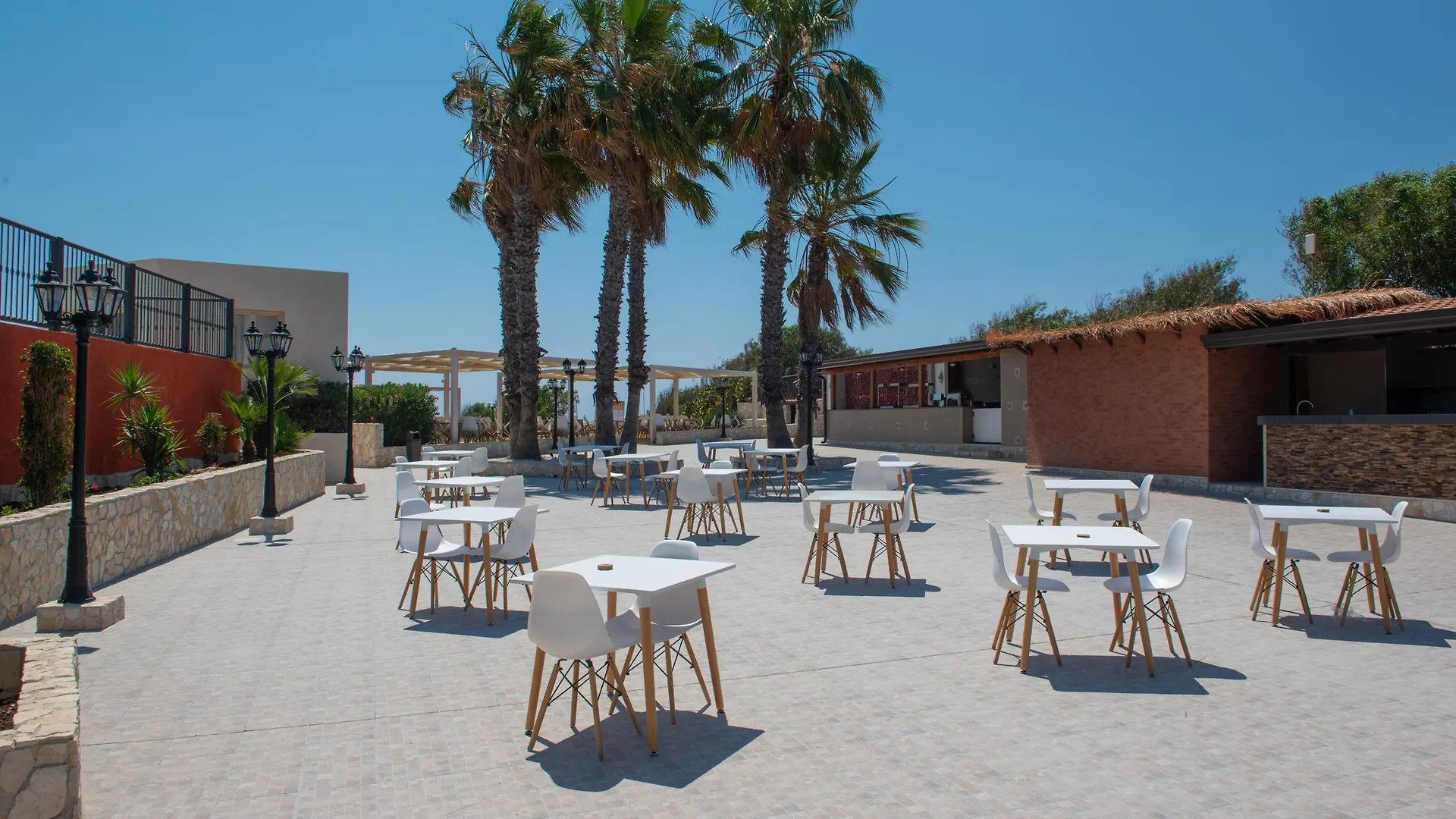 Hotel Club Eloro Lido di Noto 4*,