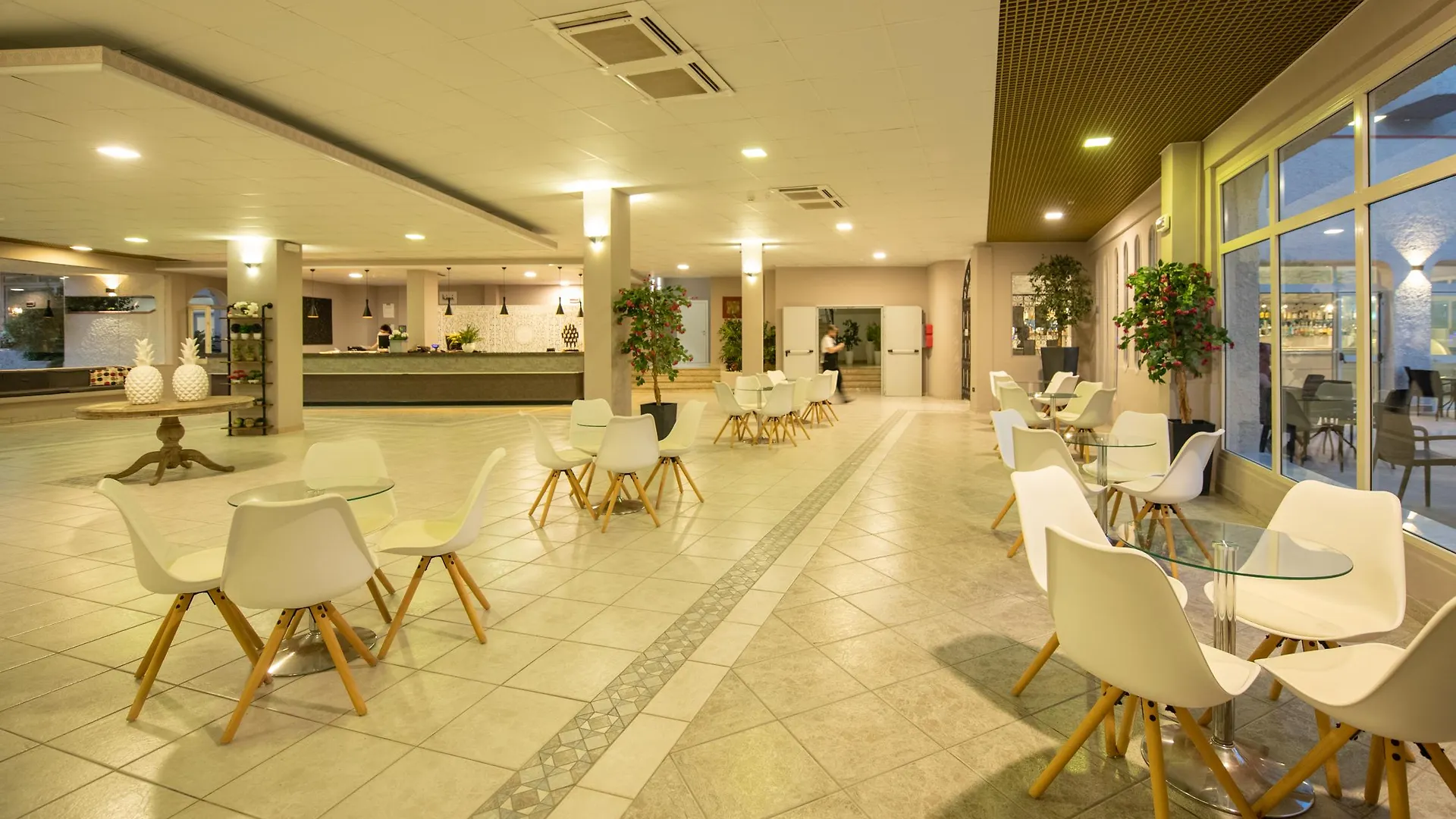 Hotel Club Eloro Lido di Noto 4*,