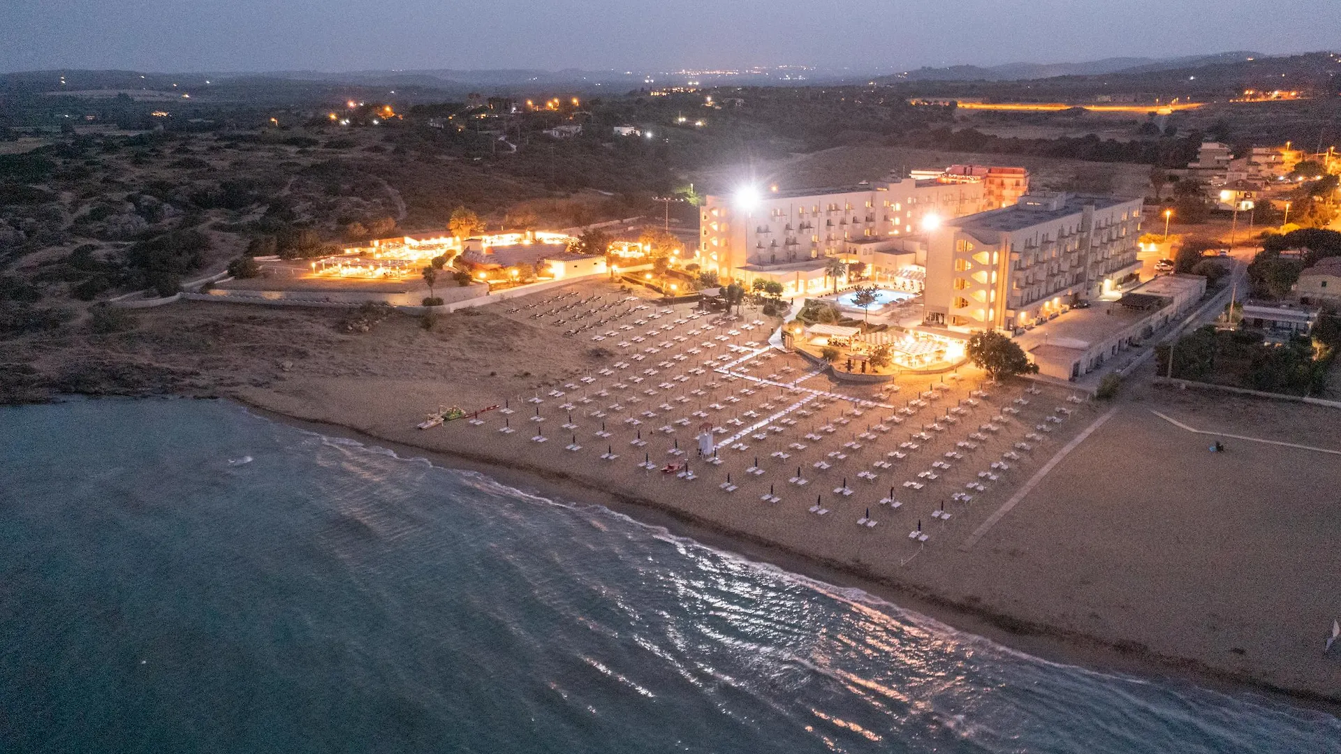 Hotel Club Eloro Lido di Noto 4*,
